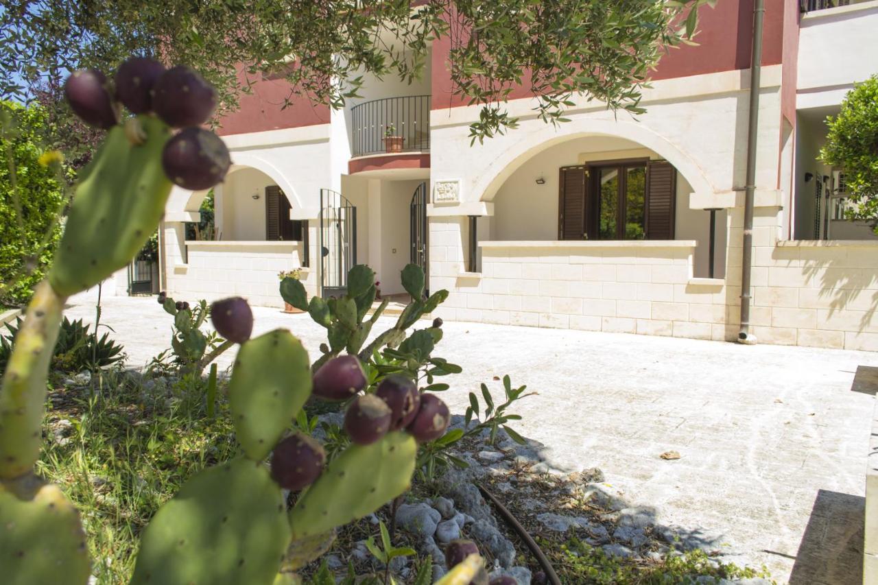 Residence Borgo Latino- Localo Torre dell'Orso Exterior photo